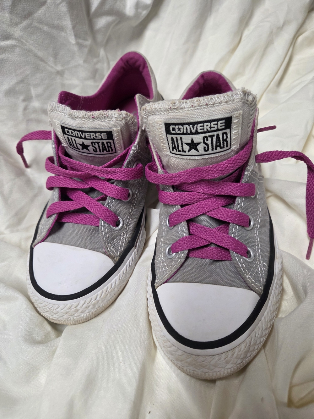 Converse All Star Kids Gray Canvas Sneakers with Pink Laces